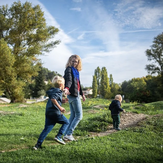 Famille parc enfants