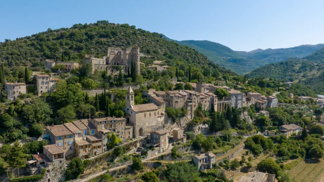 Drôme Provençale - Village of Montbrun-les-Bains